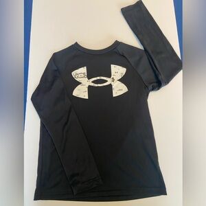 Black heat-gear Under Armour Long sleeve T-shirt